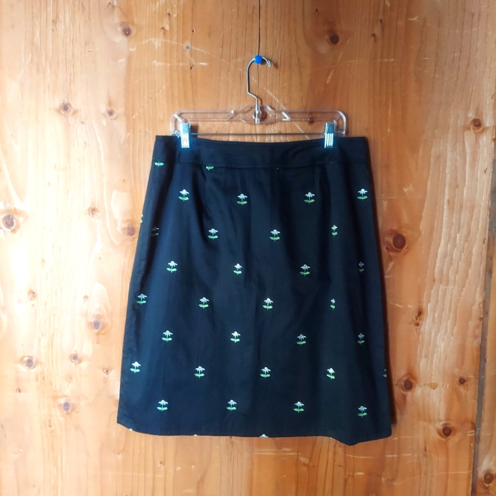 Pendleton Black Cotton Floral Embroidered Skirt